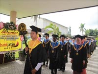 Program Kelas Shift Universitas Kahuripan Kediri Nomor 9